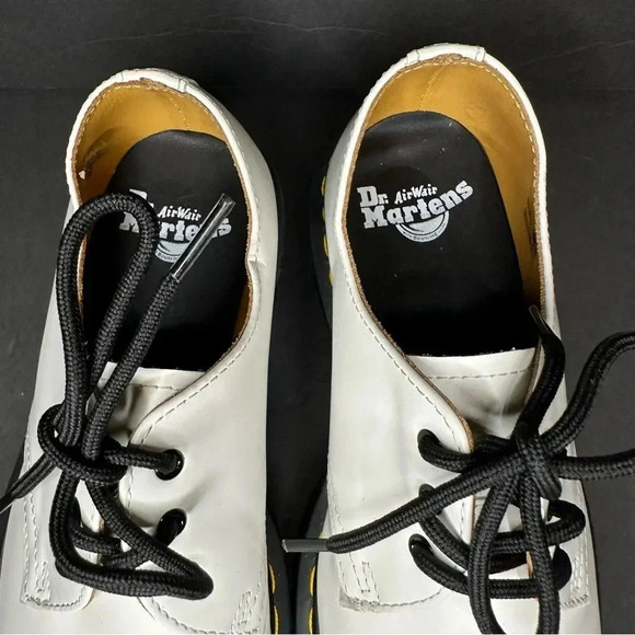 Doc Dr. Martens Smooth White Leather Oxford Platform Shoes 26654 Size 7M - Picture 5 of 10